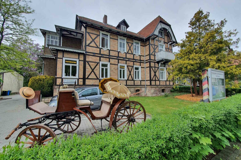 Kutsche vor Heimatmuseum